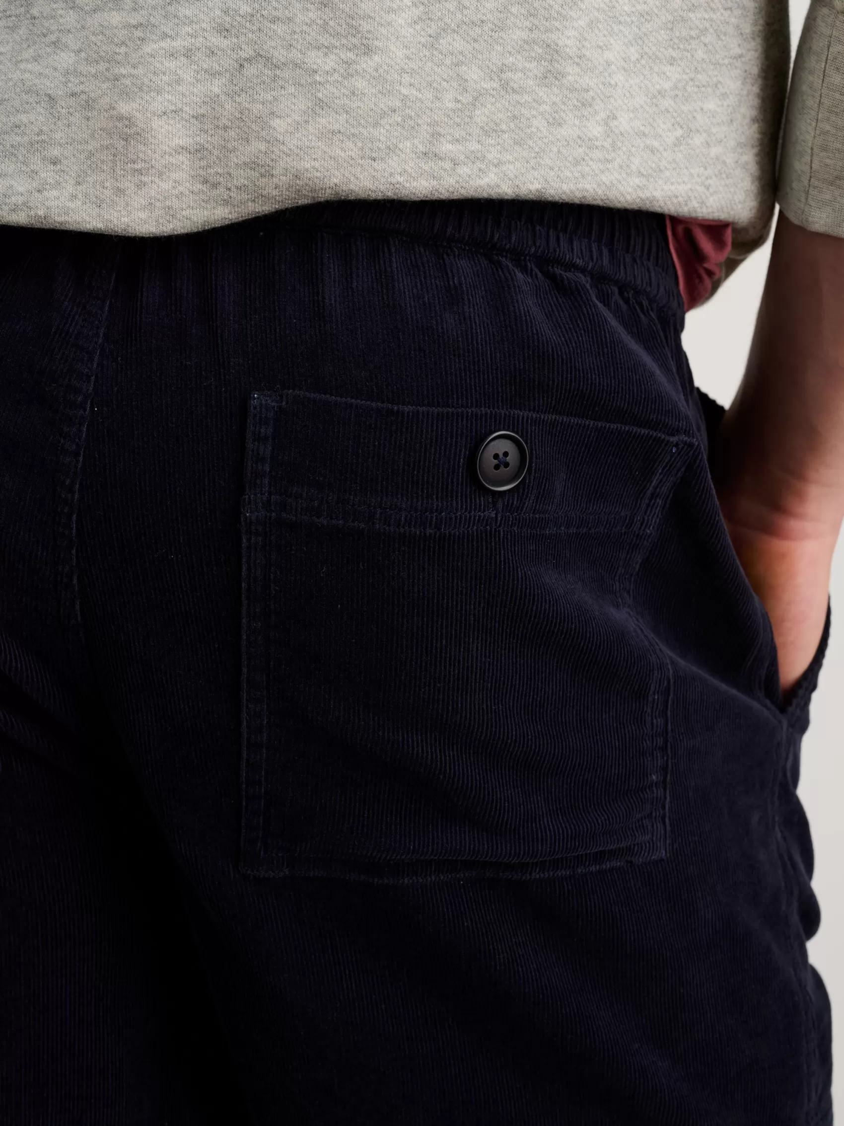Pull On Short In Fine Wale Corduroy*Alex Mill New