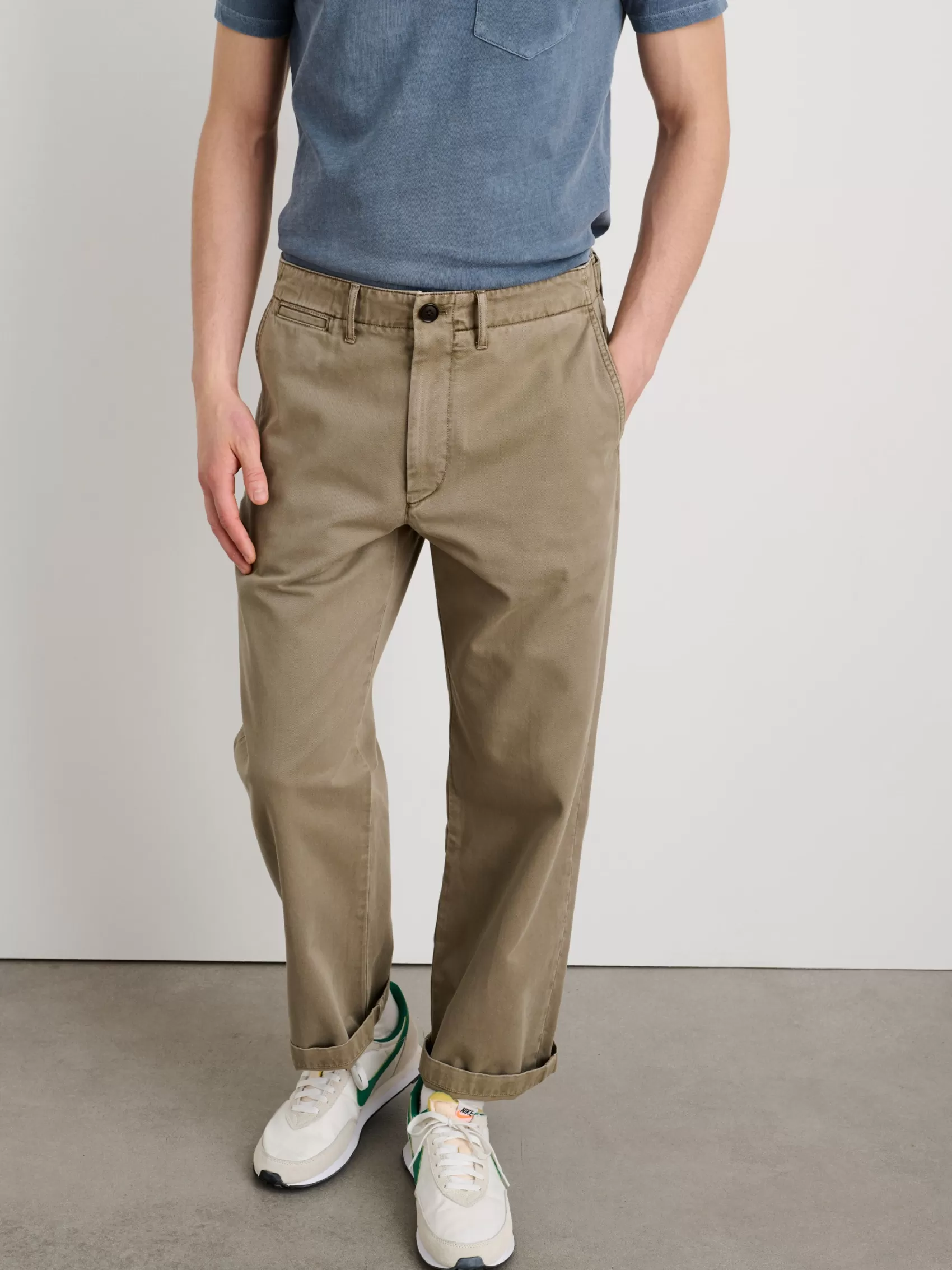 Straight Leg Pant In Vintage Washed Chino*Alex Mill Outlet